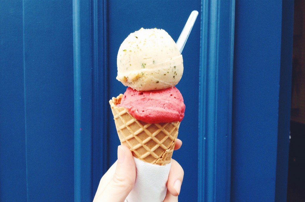 Une glace à Paris - Plus une miette