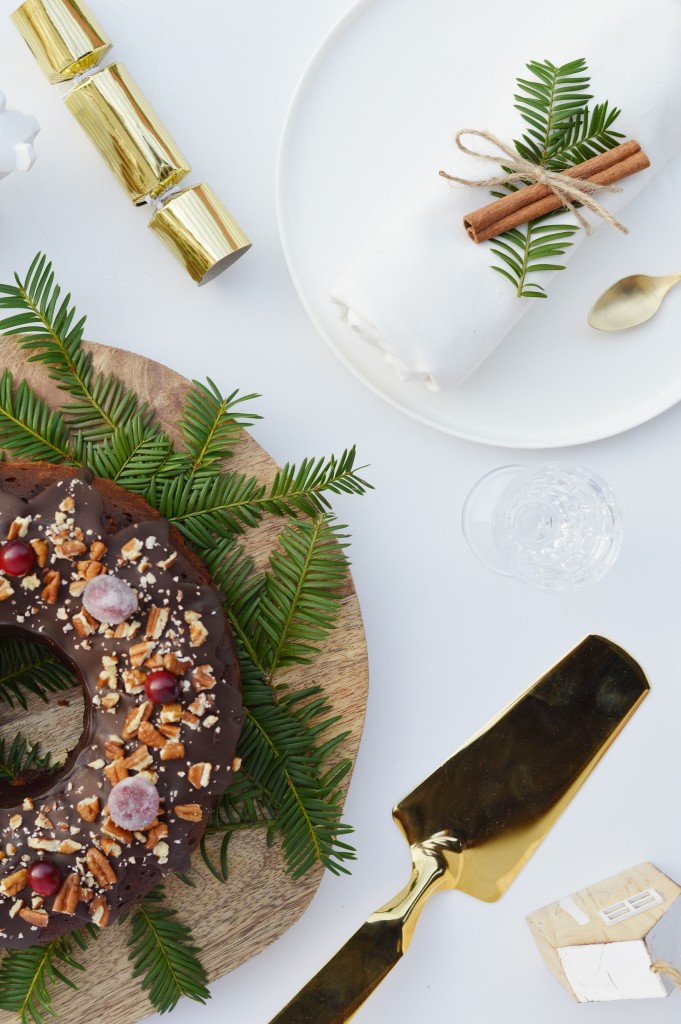 Bundt cake de noël au chocolat - Plus une miette dans l'assiette