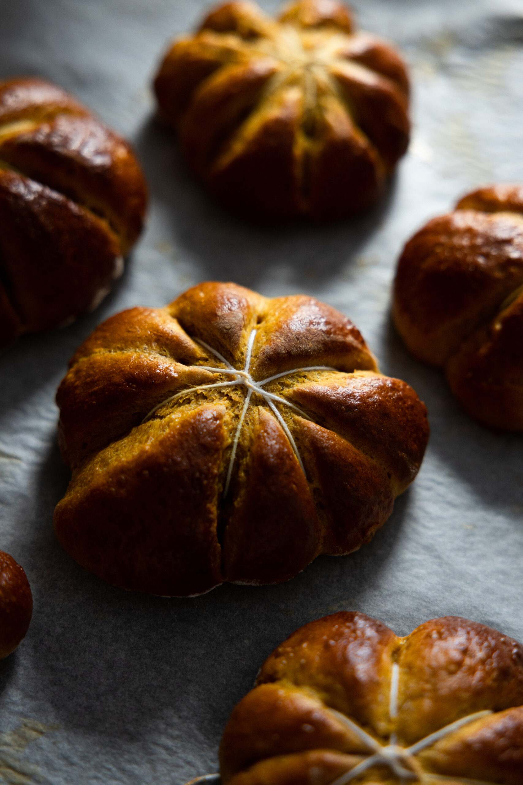 Brioches citrouille au chocolat de Plus une miette